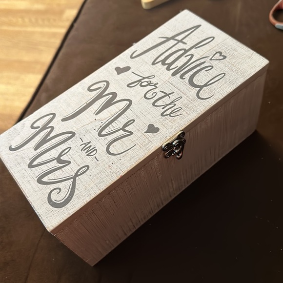 Advice for the Mr&Mrs Box -8x4x4 inches - Picture 7 of 7